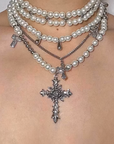 Cross bead necklace