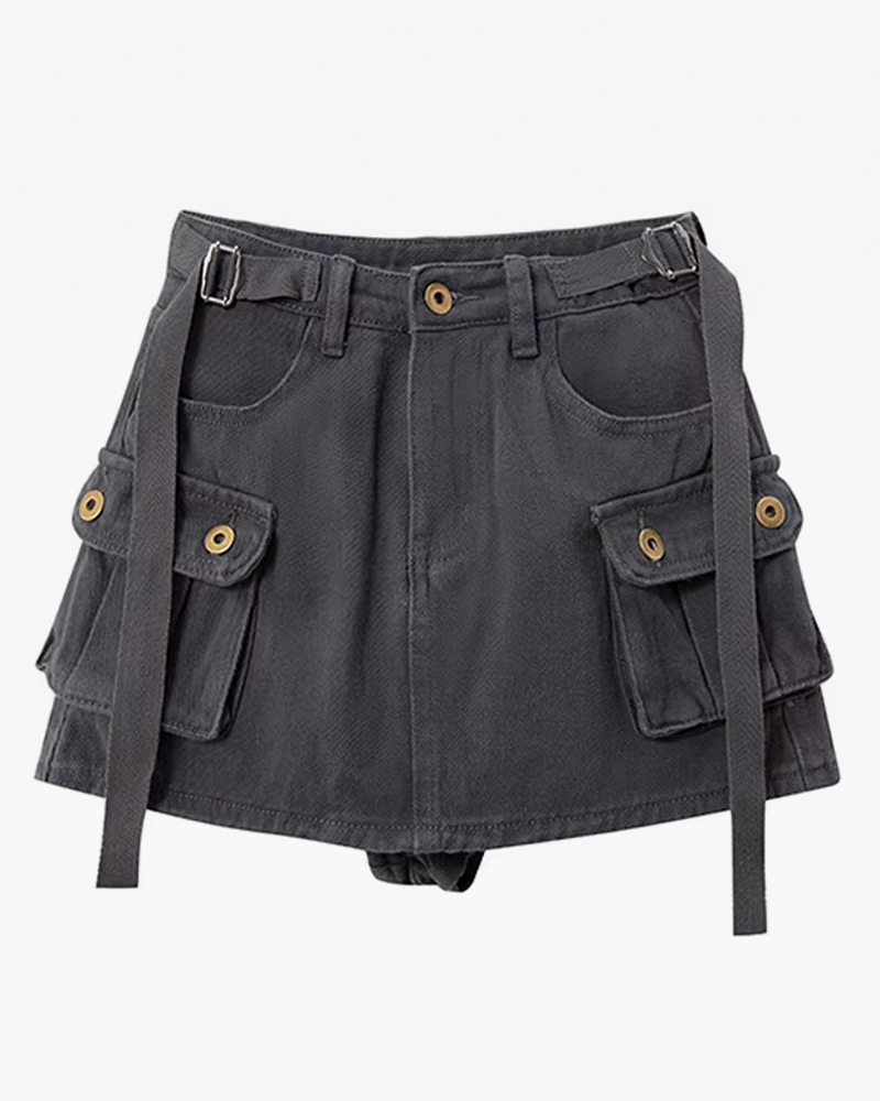 Short cargo skirt