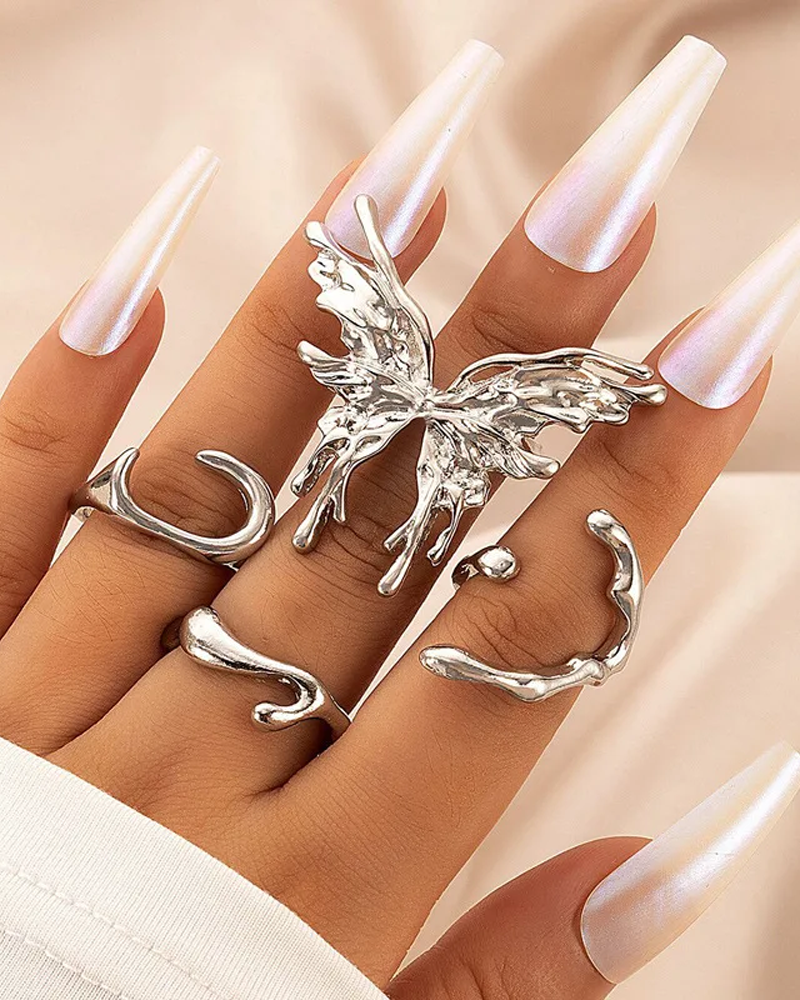 Butterfly ring