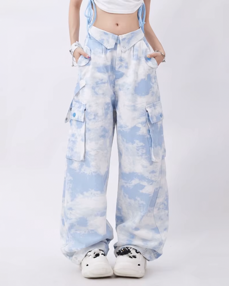 Light blue wide-leg pants