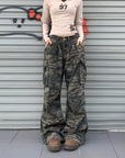 Camo cargo jeans