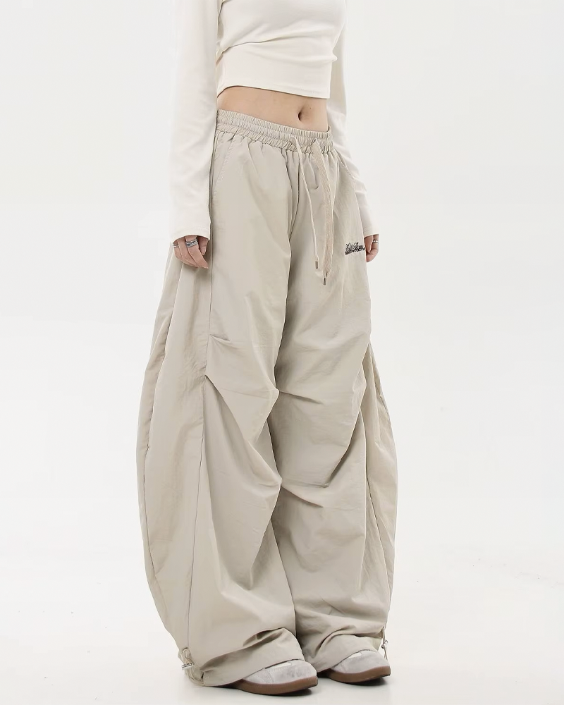 Women&#39;s oversized tracksuit pants