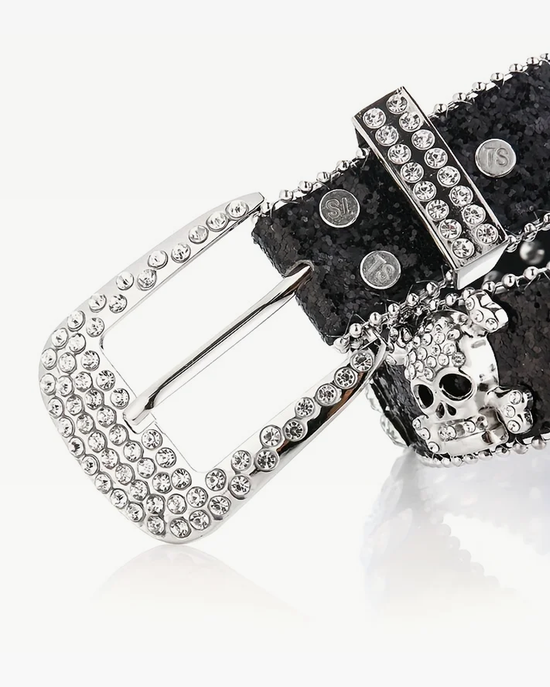 Women&#39;s skull belt