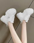 Women's thick sole sneakers