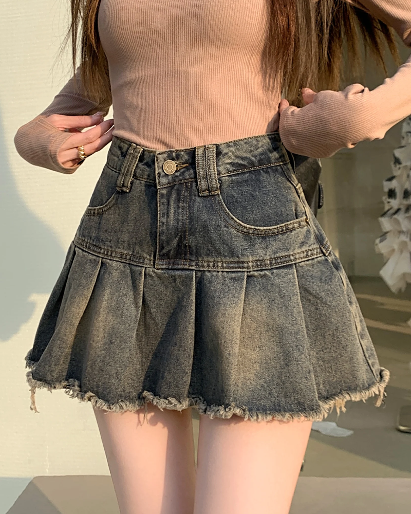 Women&#39;s denim mini skirt