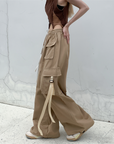 Women's baggy cargo pants