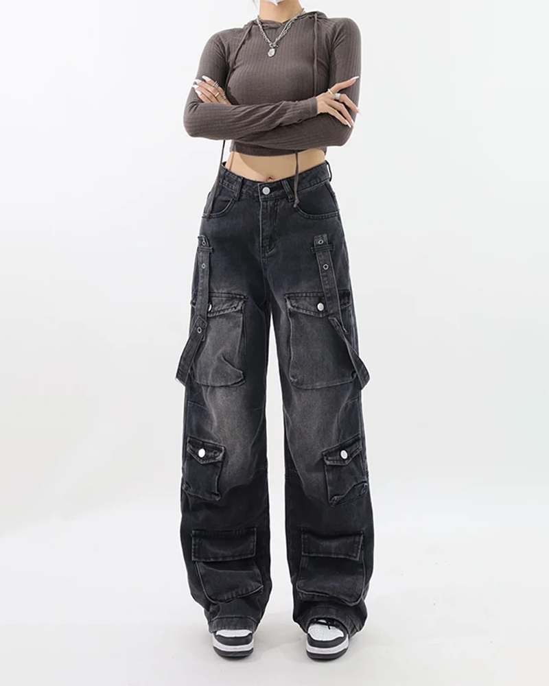 Black cargo jeans for women