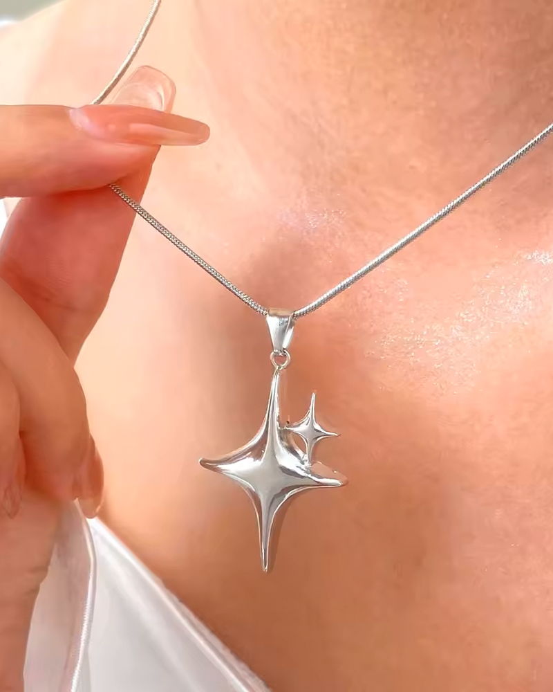 Necklace with star pendant