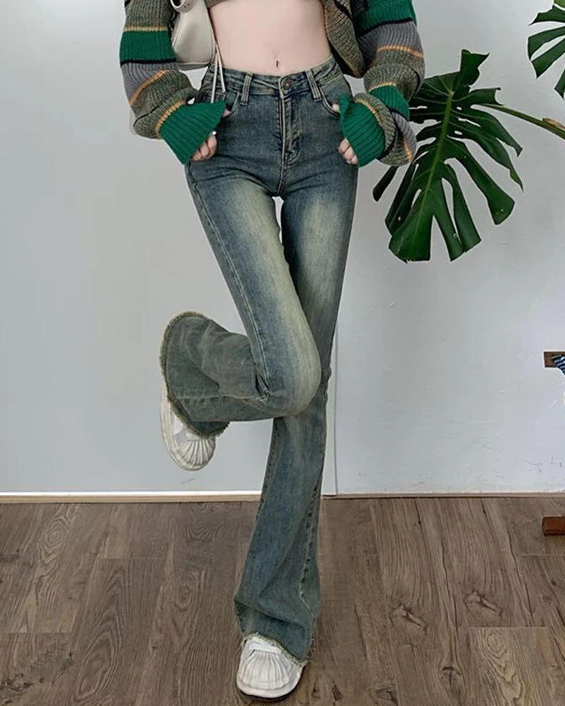 High-waisted flare jeans