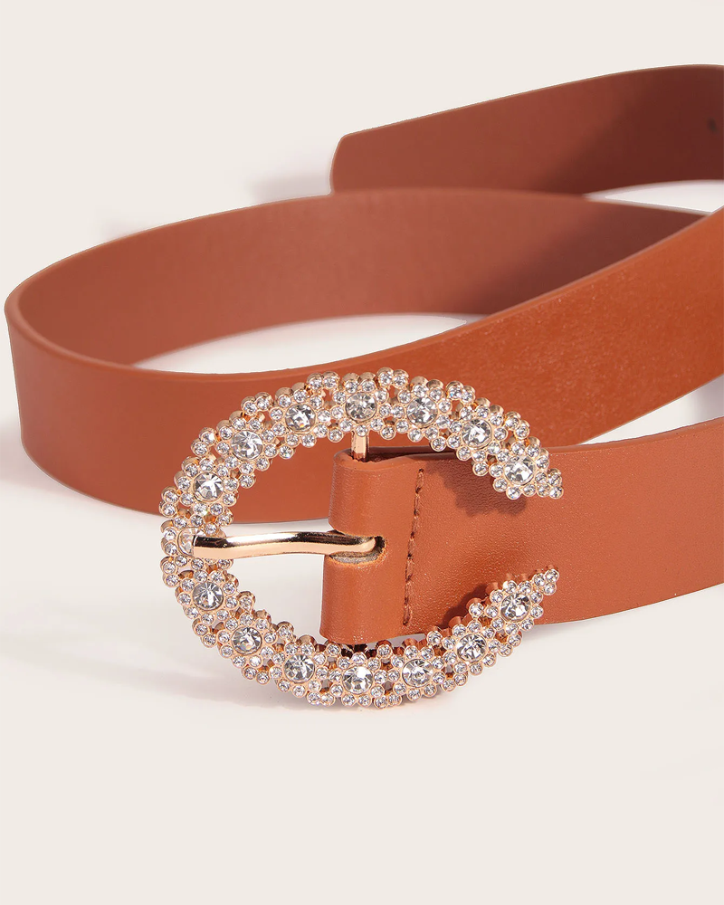 Women&#39;s belt with rhinestone buckle