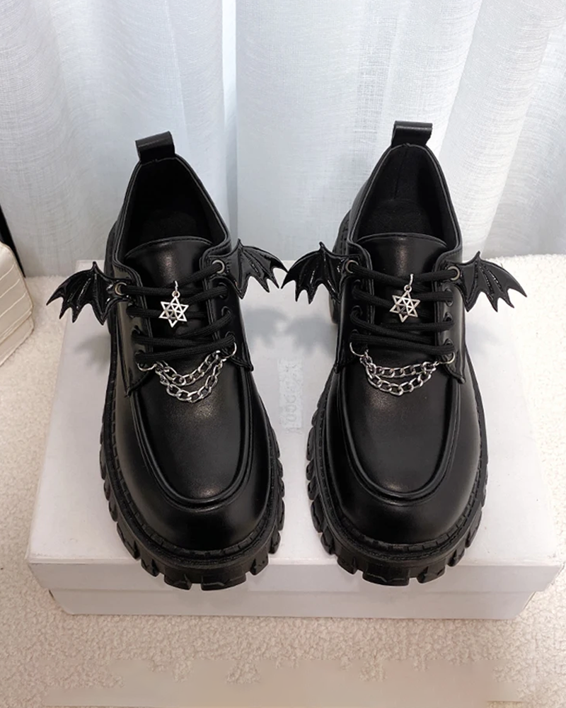 Gothic women&#39;s shoes