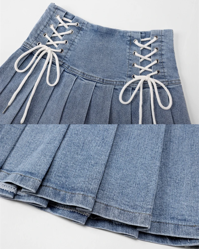 Pleated denim skirt