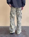 Camouflage baggy jeans