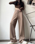 Wide jogging pants