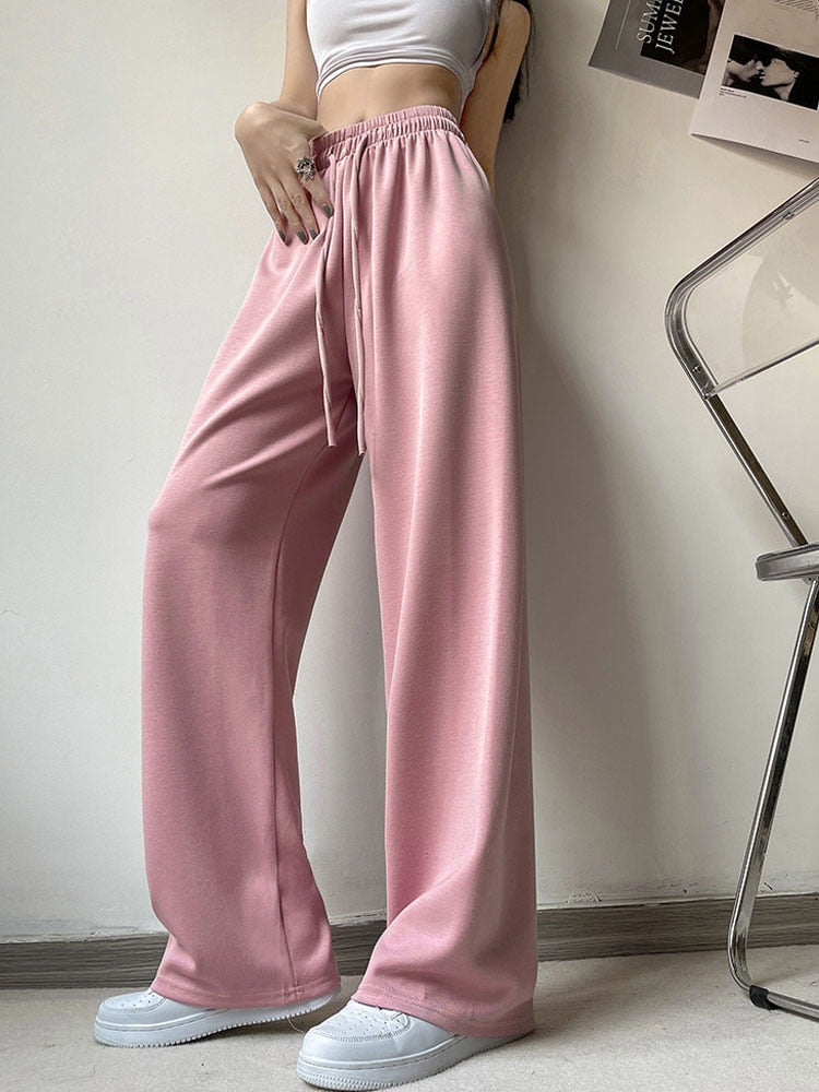 Wide jogging pants