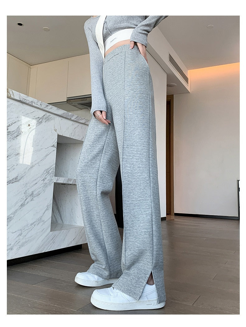 Wide jogging pants