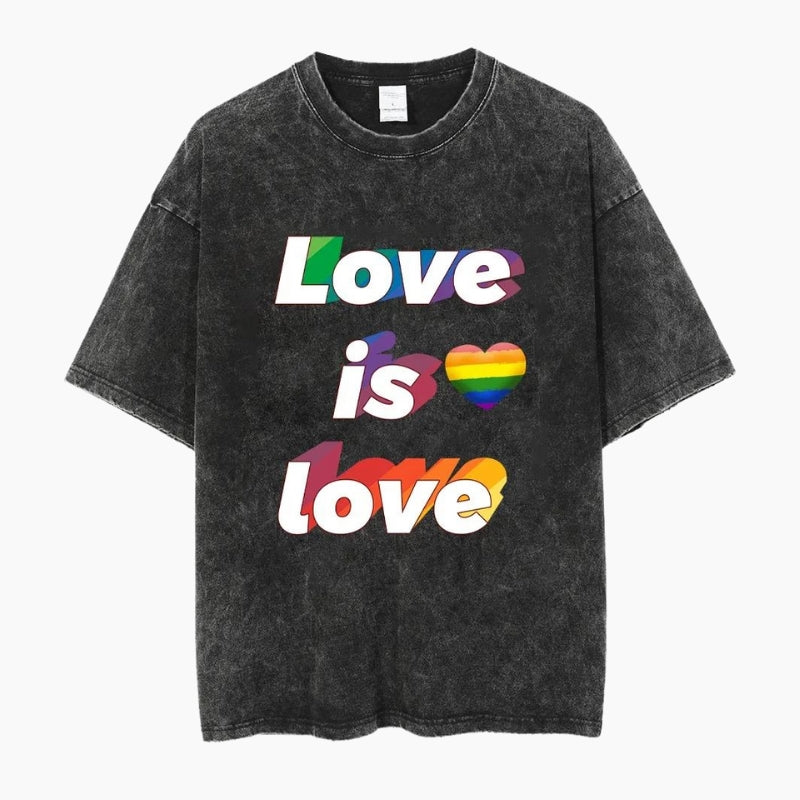 Y2K &#39;Love is Love&#39; T-Shirt