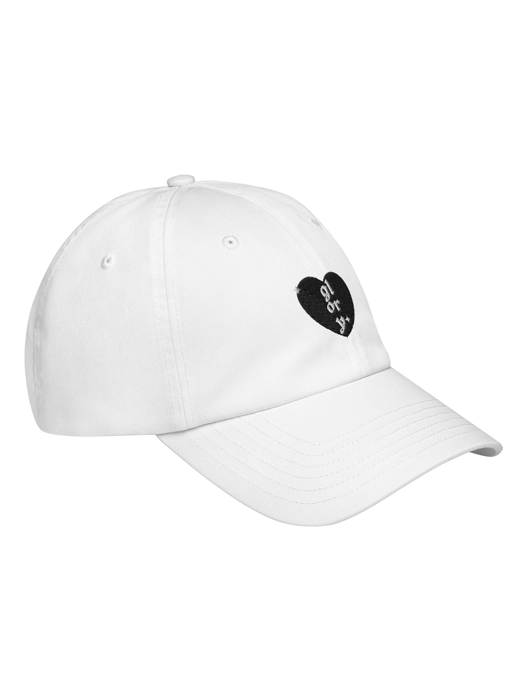 CAP &quot;LOVE&quot; With Under Armour